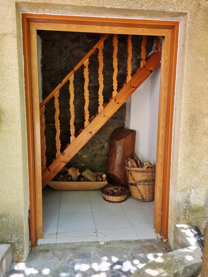 Elpiniki'S Old House Villa Kalopanagiotis Ngoại thất bức ảnh